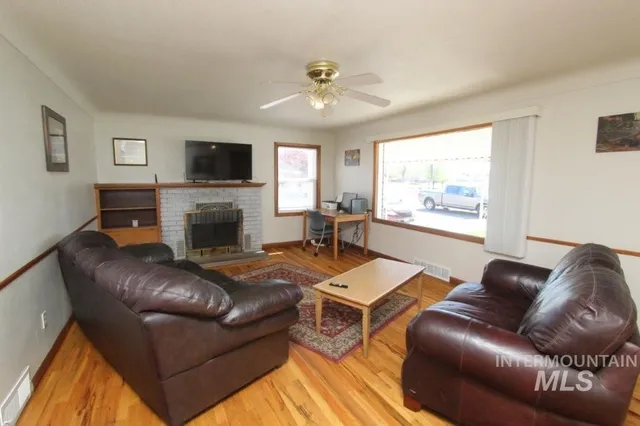 $995,000 | 2717 South Kimball Avenue, Caldwell, ID 83605