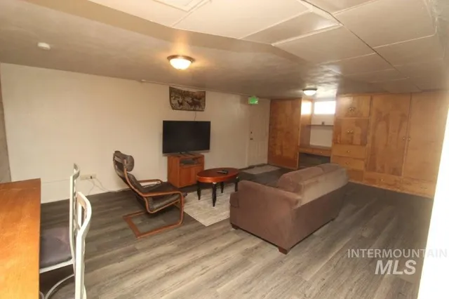 $995,000 | 2717 South Kimball Avenue, Caldwell, ID 83605