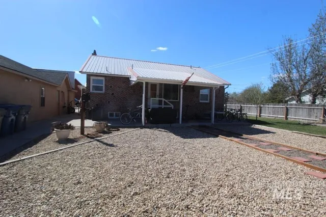 $995,000 | 2717 South Kimball Avenue, Caldwell, ID 83605