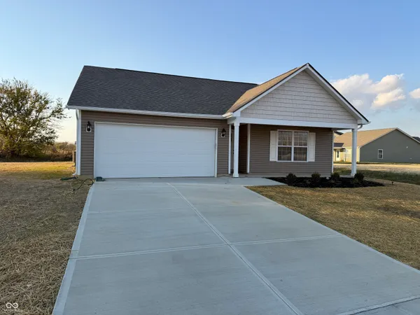 $249,900 | 1105 Lake Drive, Shirley, IN 47384