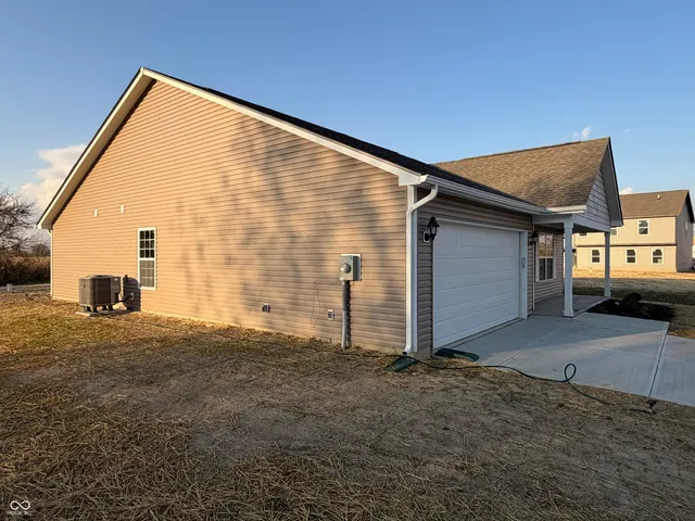 $252,900 | 1105 Lake Drive, Shirley, IN 47384