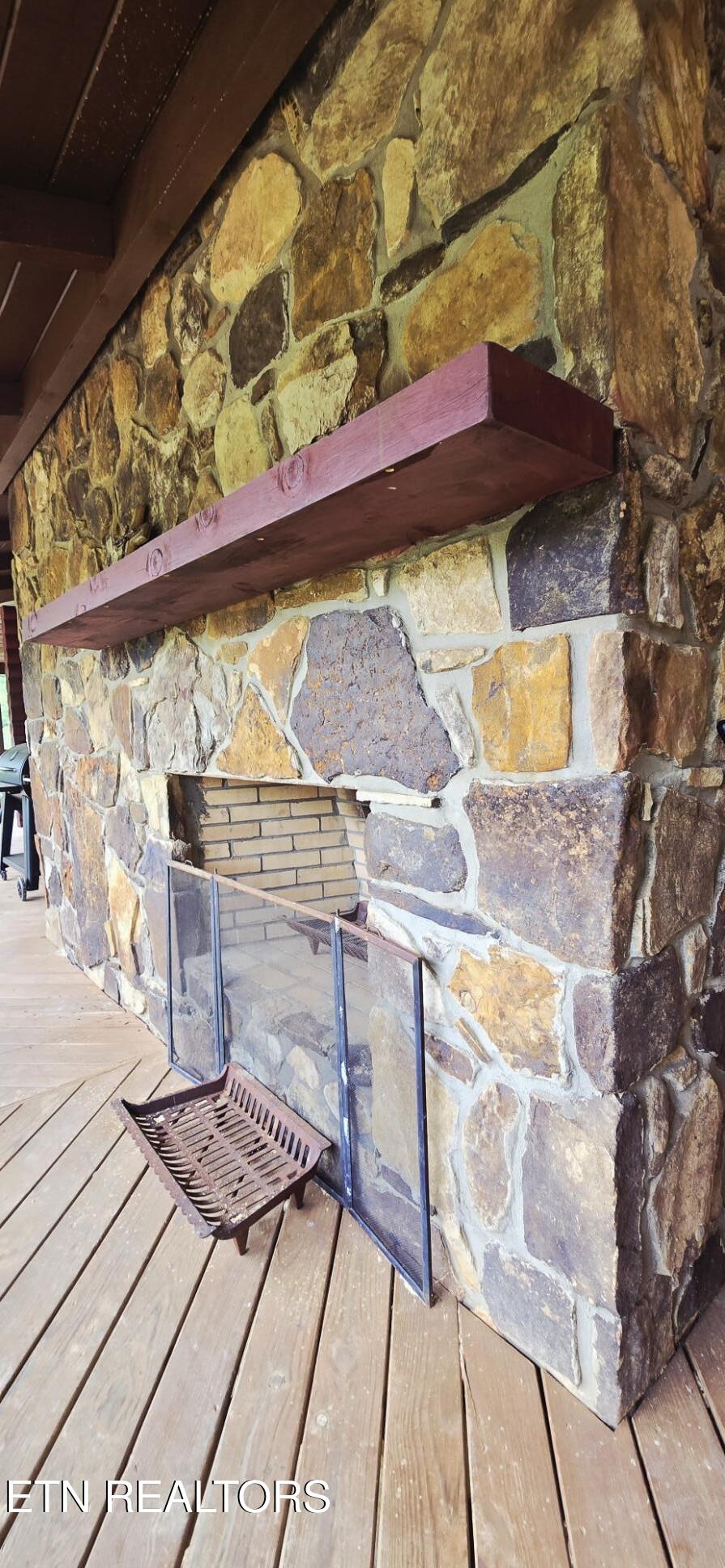 1095 Stanley Creek Road Oneida, TN 37841 - Photo 13 of 57 20260519_105526