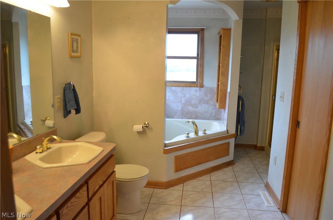 3835 Blake Road Seville, OH 44273 - Photo 13 of 35