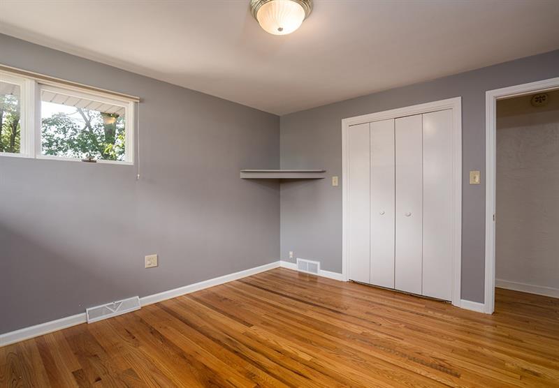 241 Rutledge Drive Canonsburg, PA 15317 - Photo 14 of 25 Gallery Image 14