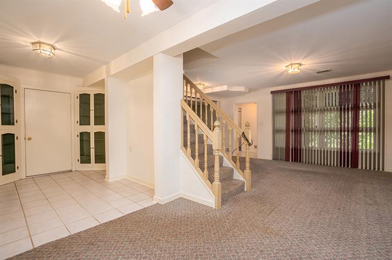241 Rutledge Drive Canonsburg, PA 15317 - Photo 19 of 25 Gallery Image 19