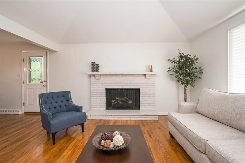 241 Rutledge Drive Canonsburg, PA 15317 - Photo 4 of 25 Gallery Image 4