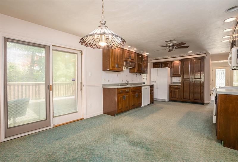 241 Rutledge Drive Canonsburg, PA 15317 - Photo 8 of 25 Gallery Image 8