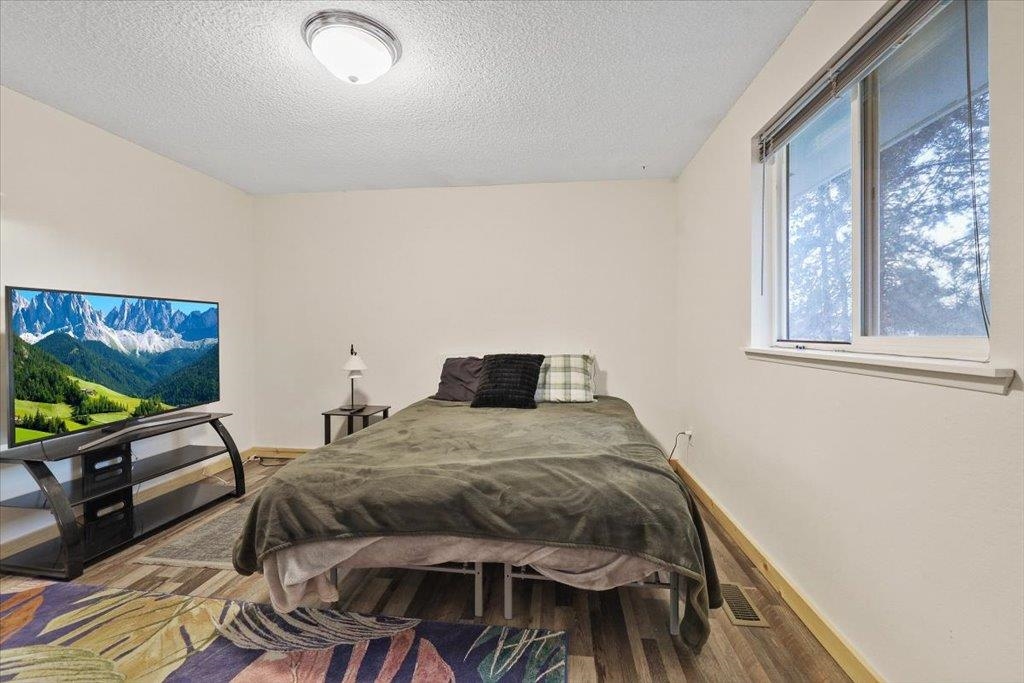 746 East Greta Avenue Spokane, WA 99208 - Photo 17 of 36