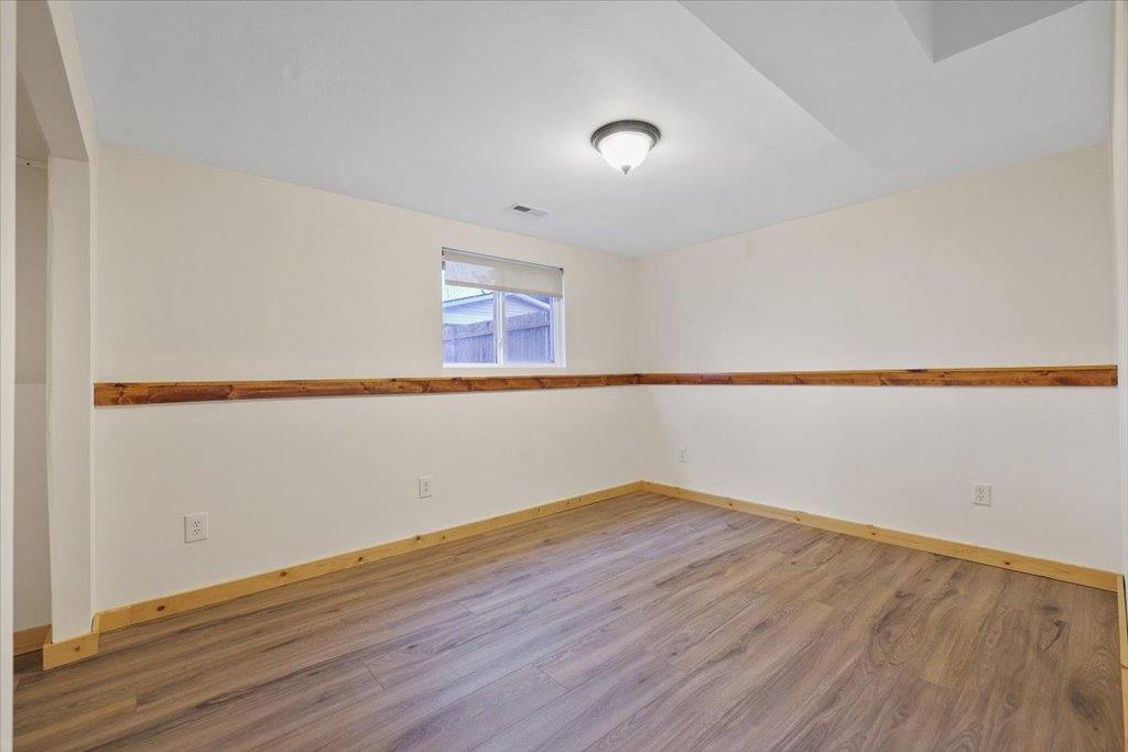 746 East Greta Avenue Spokane, WA 99208 - Photo 22 of 36