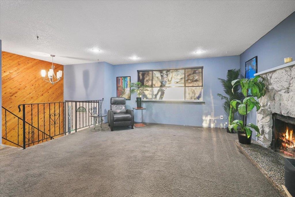 746 East Greta Avenue Spokane, WA 99208 - Photo 8 of 36