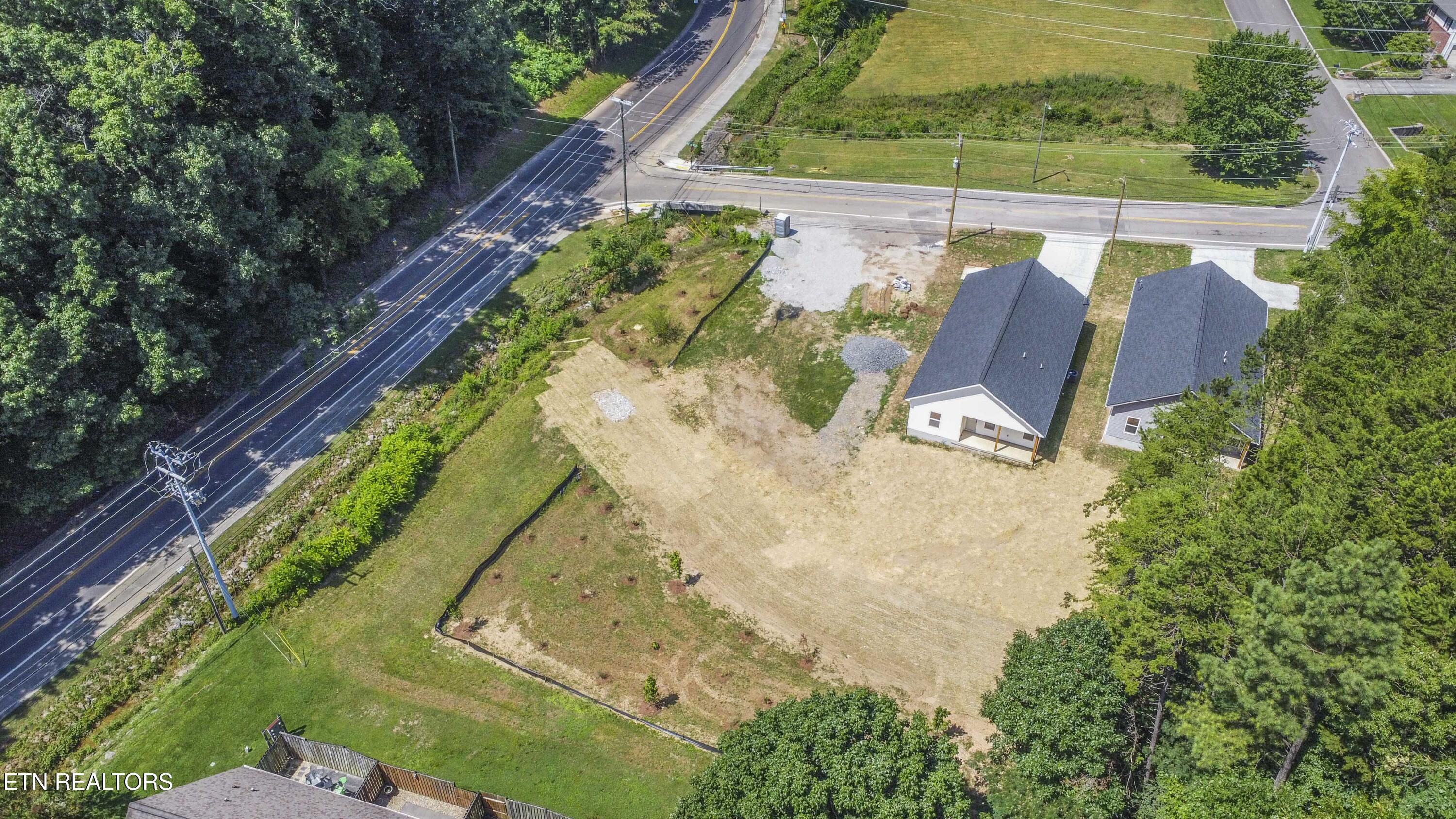 2004 Woods-Smith Road Knoxville, TN 37921 - Photo 40 of 45 Drone
