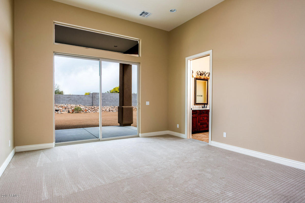 2081 South Hilton Road Apache Junction, AZ 85119 - Photo 12 of 38 Master Bedroom