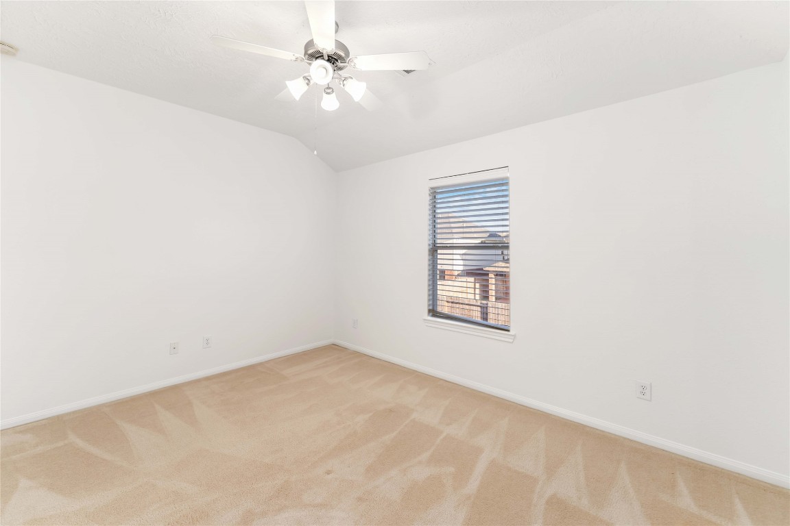 7226 VORGEN Court Spring, TX 77379 - Photo 32 of 43