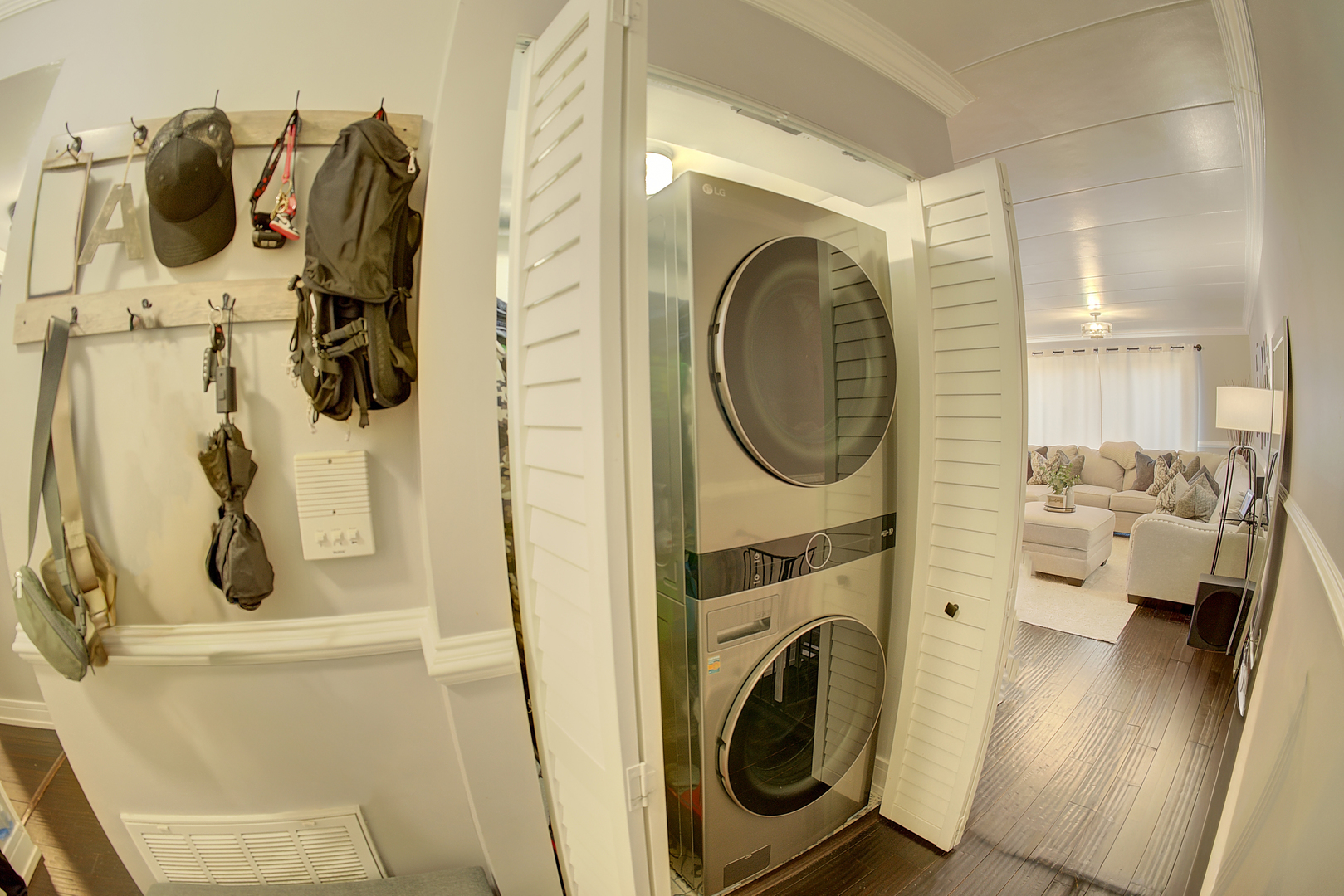 10230 Washington Avenue, Unit 1D Oak Lawn, IL 60453 - Photo 15 of 19 a utility room with dryer and washer