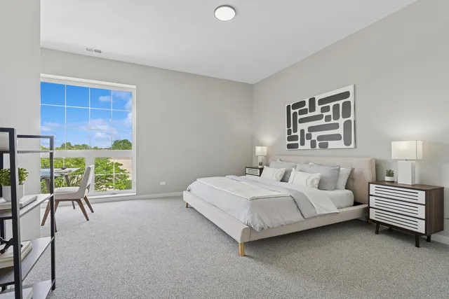 $595,000 | 5830 North Lincoln Avenue, Unit 3E, Chicago, IL 60659