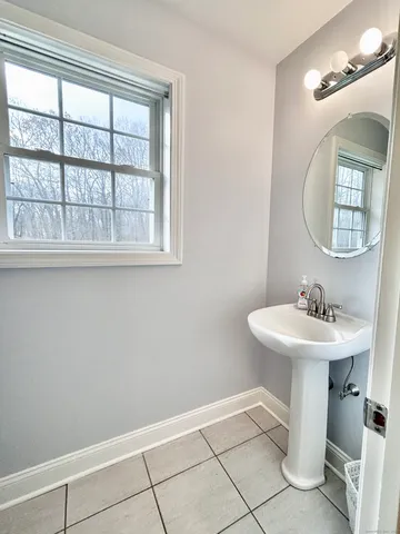 $749,000 | 50 Ancient Highway, Oxford, CT 06478