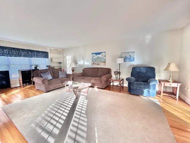 $749,000 | 50 Ancient Highway, Oxford, CT 06478