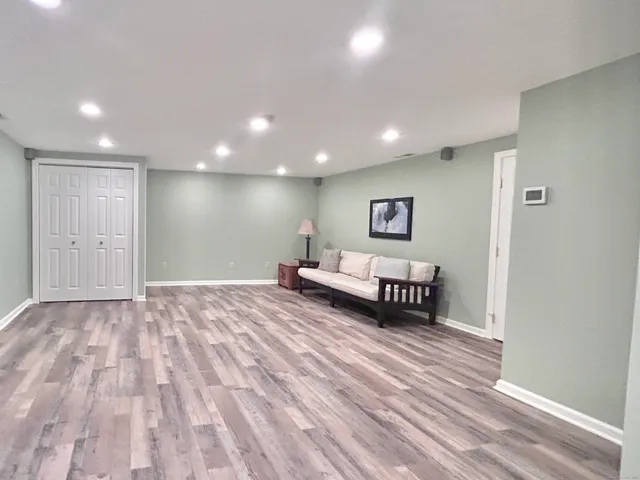 $749,000 | 50 Ancient Highway, Oxford, CT 06478