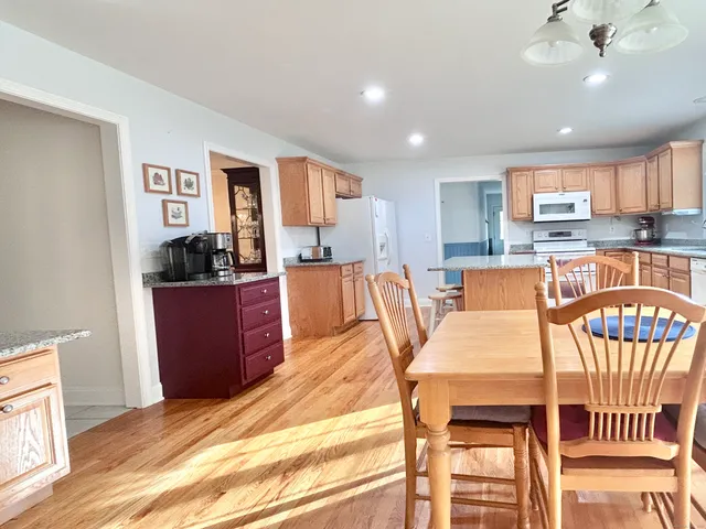 $749,000 | 50 Ancient Highway, Oxford, CT 06478