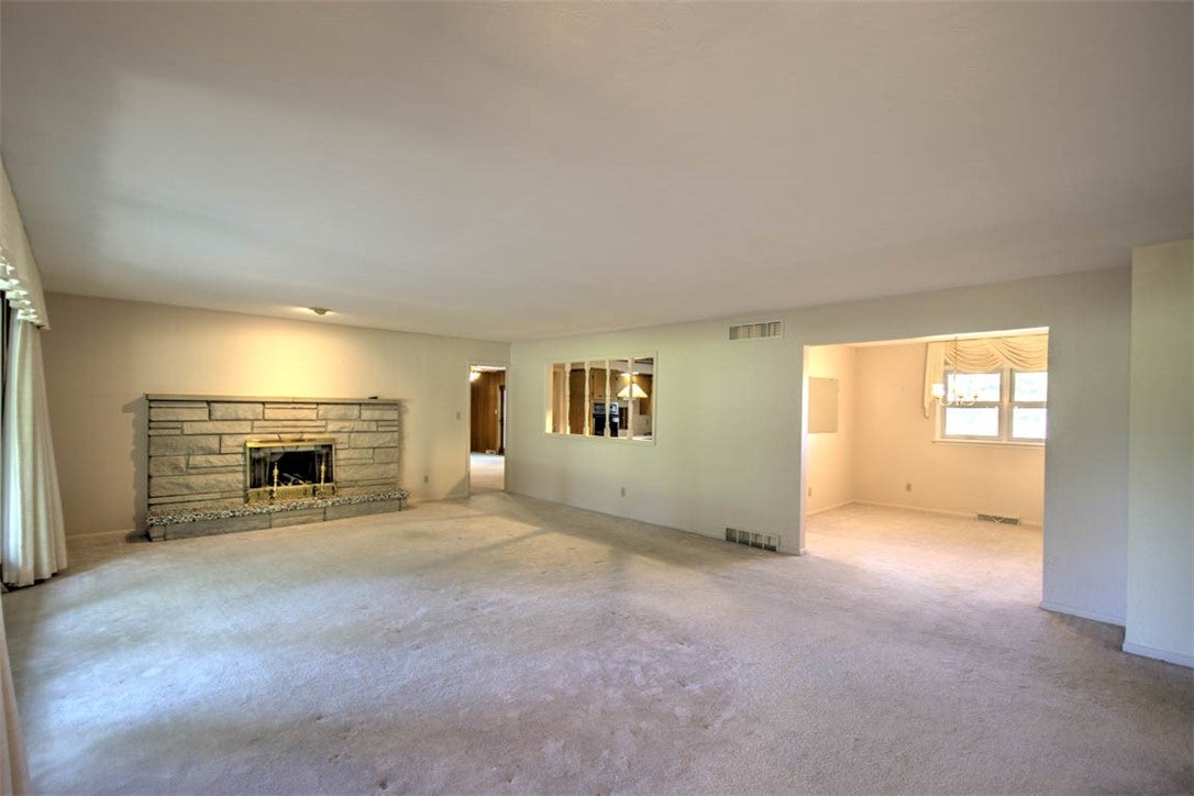 4394 Huston Hills Road Decatur, IL 62526 - Photo 8 of 25 Gallery Image 8