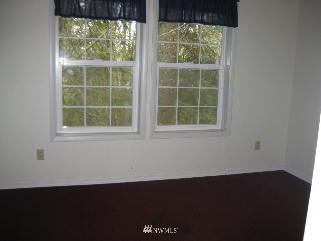245 Southeast Valley View Way Chehalis, WA 98532 - Photo 8 of 13 Gallery Image 8