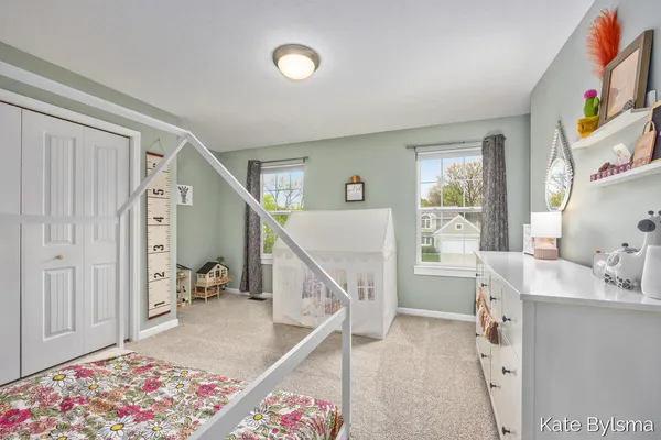 $499,900 | 2132 Hollyhock Northeast, Belmont, MI 49306