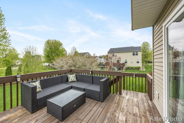 $499,900 | 2132 Hollyhock Northeast, Belmont, MI 49306