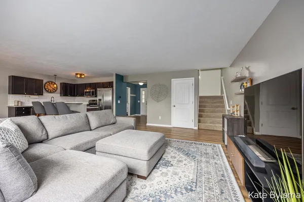 $499,900 | 2132 Hollyhock Northeast, Belmont, MI 49306
