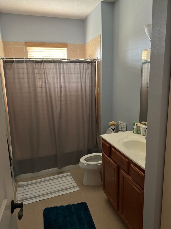 2142 Daylily Lane Fernandina Beach, FL 32034 - Photo 9 of 21 a bathroom with a sink a toilet and shower