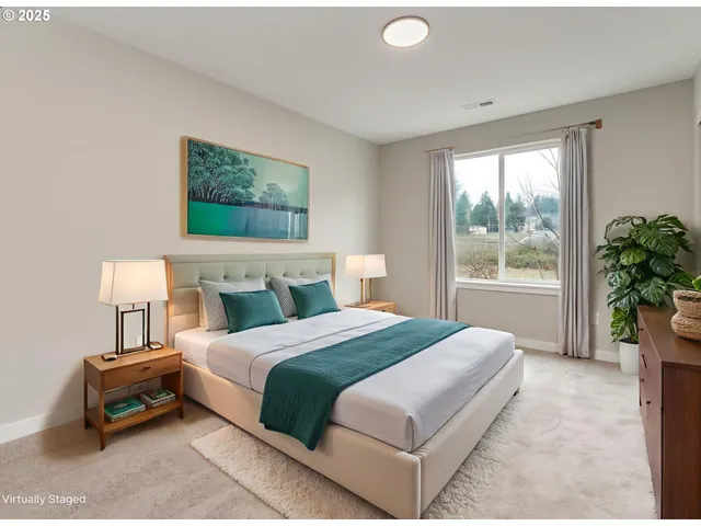 $295,500 | 14370 Southeast Knight Street, Portland, OR 97236