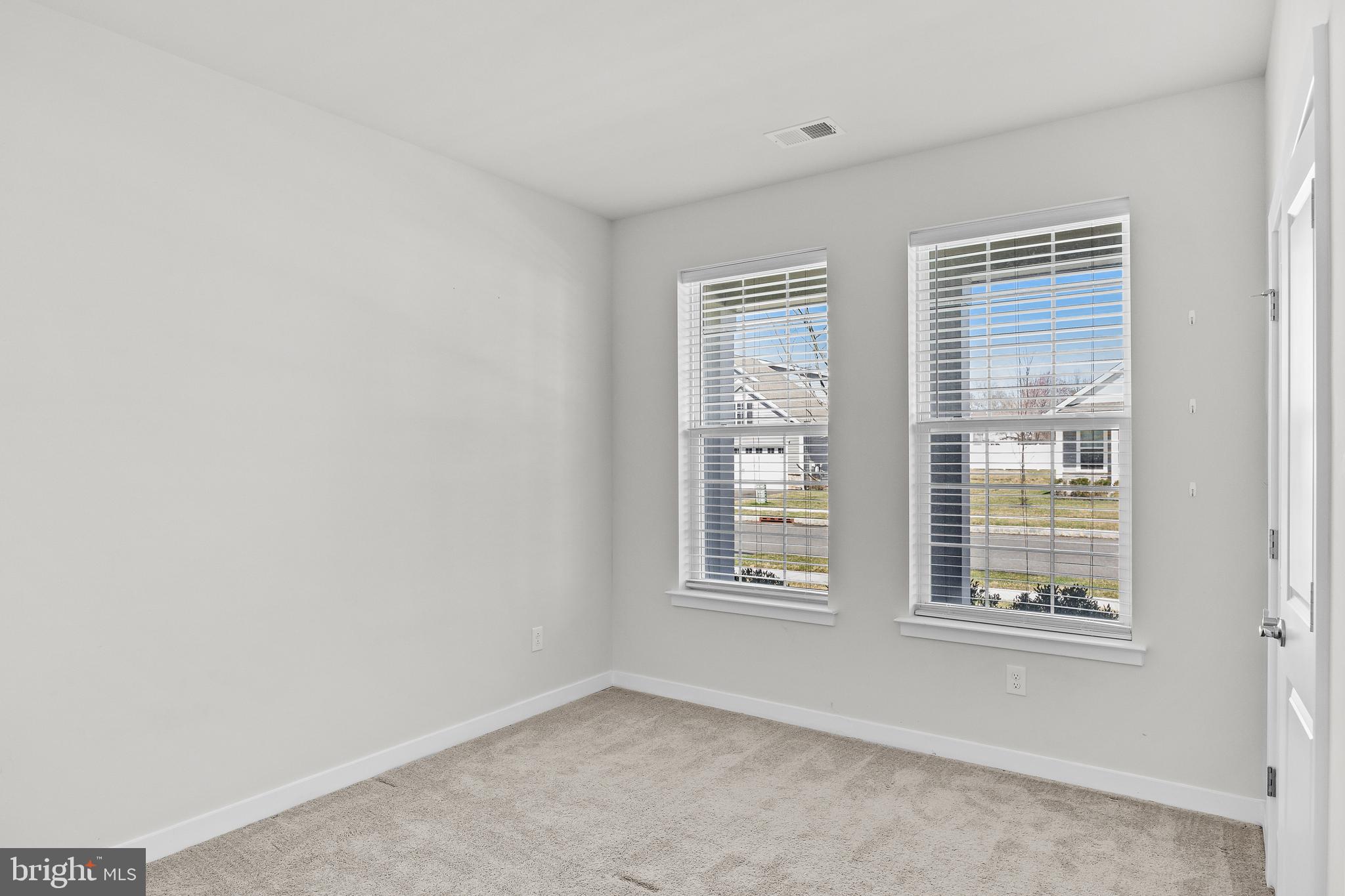 208 Congressional Court Moorestown, NJ 08057 - Photo 20 of 48 1st Bedroom