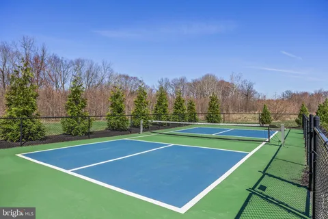 a view of a tennis court