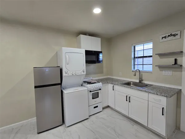 $1,399 | 8703 Berndale Street, Houston, TX 77029