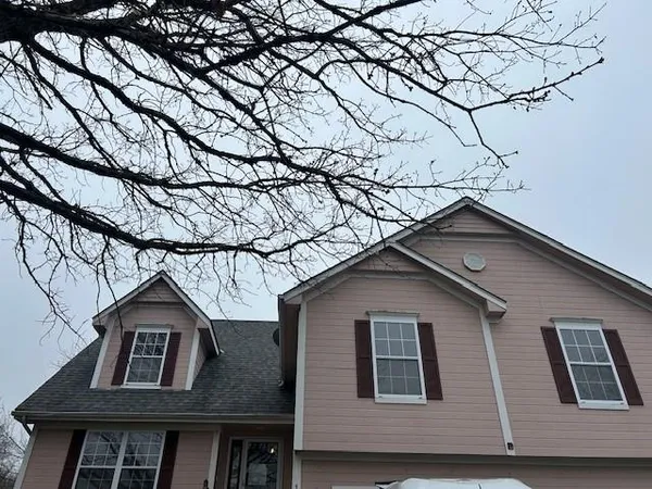 $394,400 | 104 Northeast Stonebridge Court, Blue Springs, MO 64014