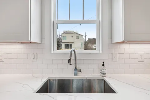 $685,000 | 1908 12th Avenue North, Nashville, TN 37208