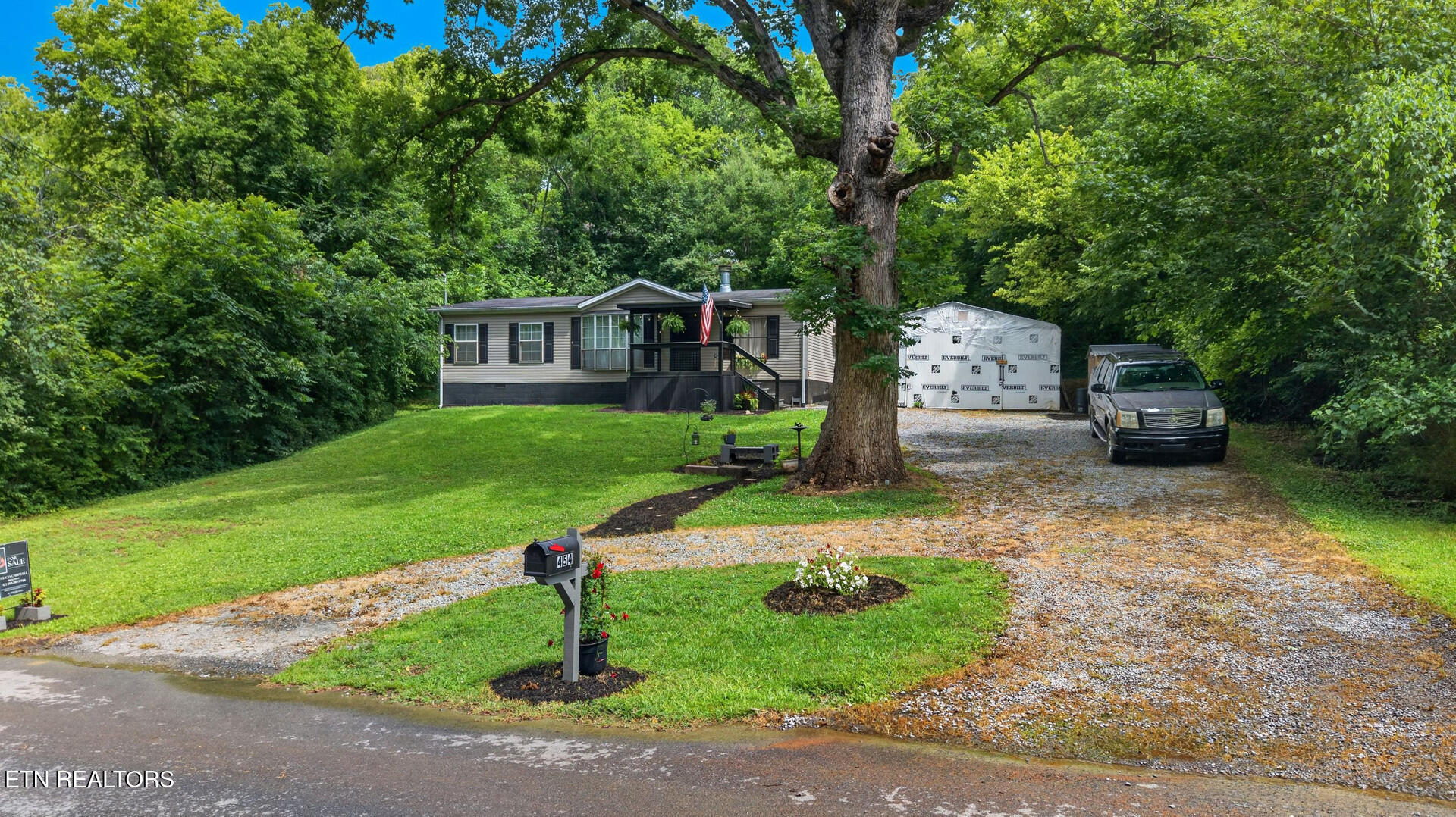 454 Duncan Street Newport, TN 37821 - Photo 1 of 35 dun 17