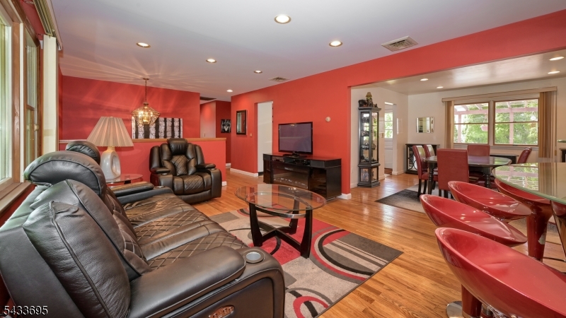 277 French Hill Road Wayne, NJ 07470 - Photo 6 of 28