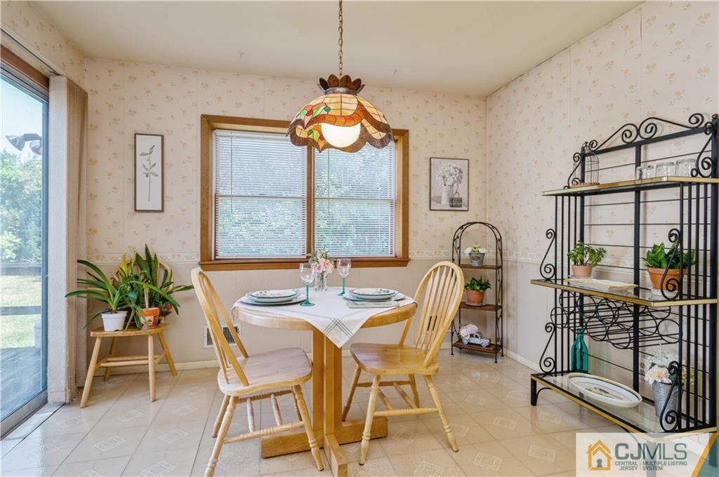 8 Mabaline Road Old Bridge, NJ 08857 - Photo 11 of 25 Gallery Image 11
