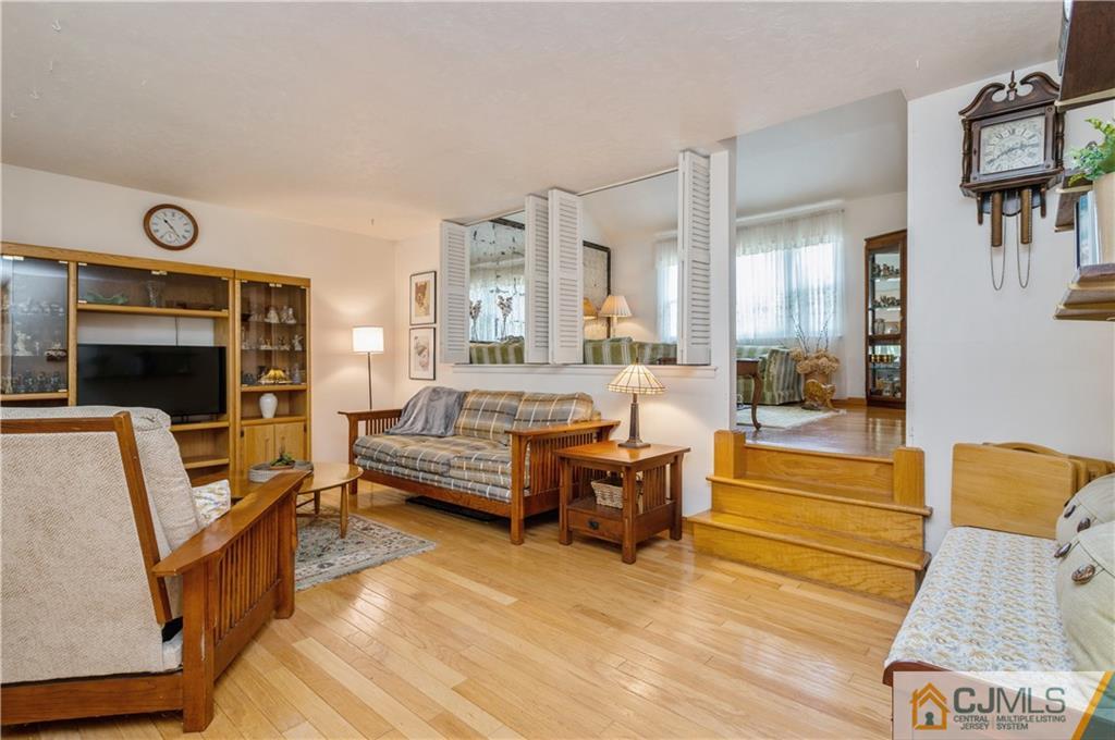 8 Mabaline Road Old Bridge, NJ 08857 - Photo 3 of 25 Gallery Image 3