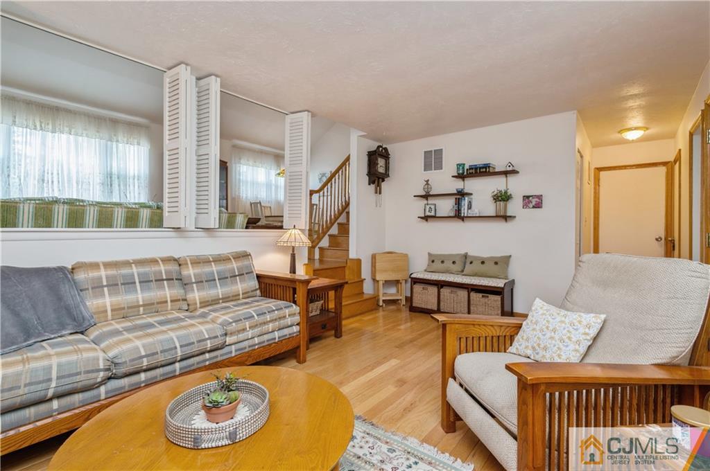 8 Mabaline Road Old Bridge, NJ 08857 - Photo 5 of 25 Gallery Image 5