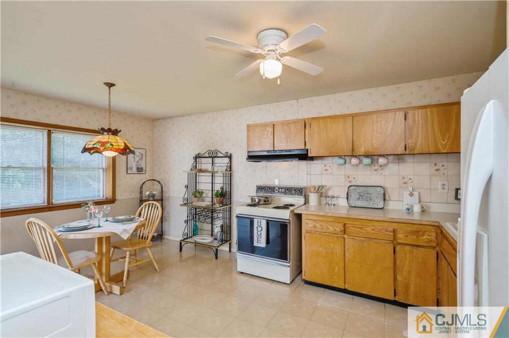 8 Mabaline Road Old Bridge, NJ 08857 - Photo 8 of 25 Gallery Image 8