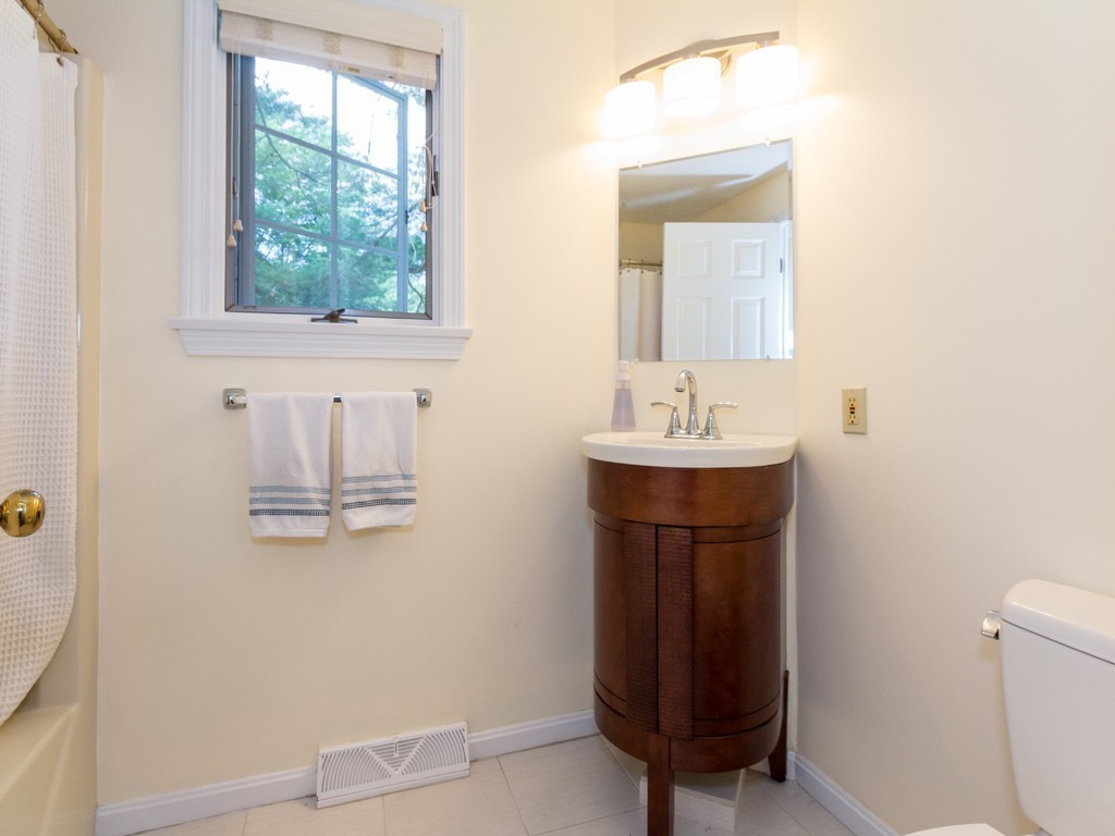 2 Mills Point, Unit 2 Middleton, MA 01949 - Photo 14 of 26 Gallery Image 14