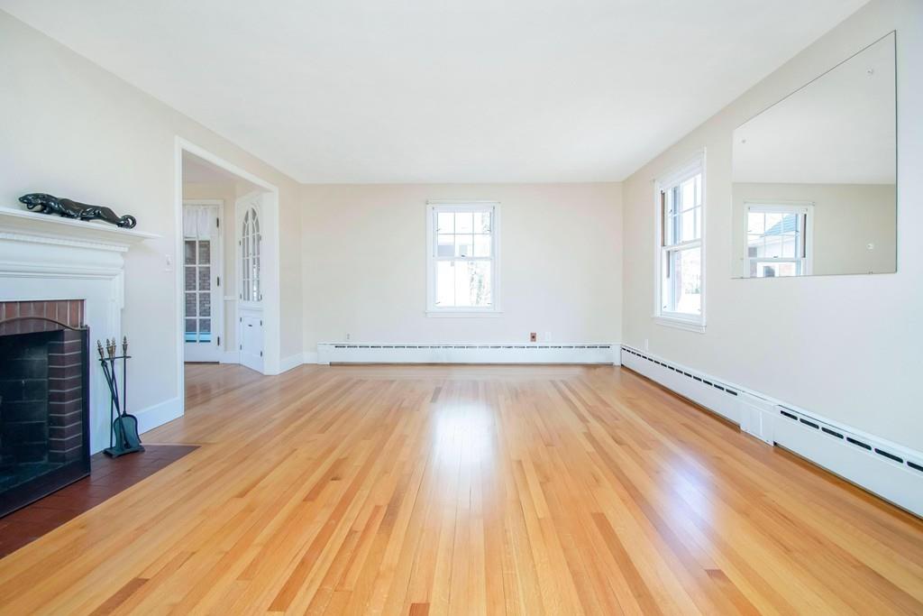 1360 Plumtree Road Springfield, MA 01119 - Photo 15 of 42
