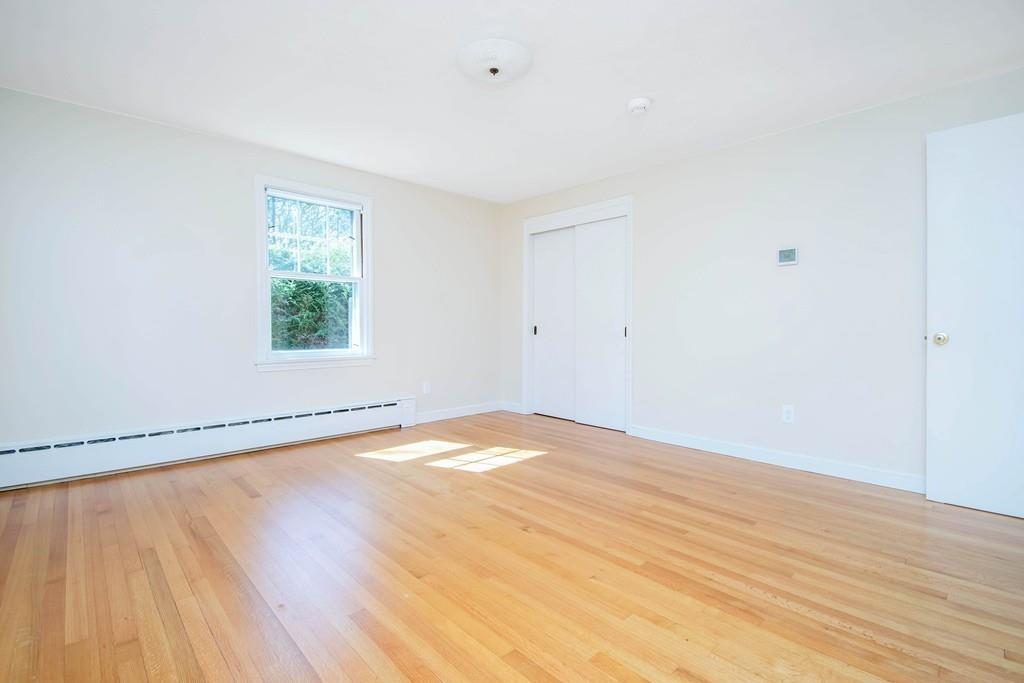 1360 Plumtree Road Springfield, MA 01119 - Photo 19 of 42