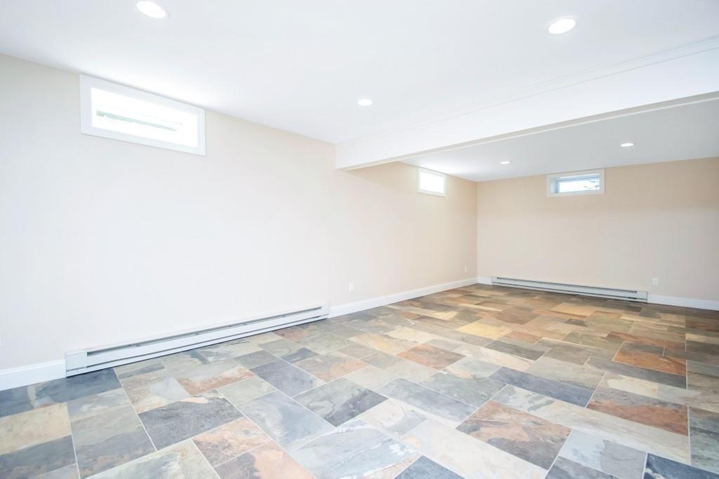 1360 Plumtree Road Springfield, MA 01119 - Photo 31 of 42