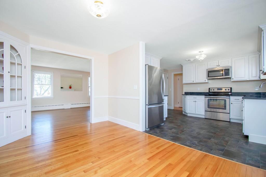 1360 Plumtree Road Springfield, MA 01119 - Photo 6 of 42