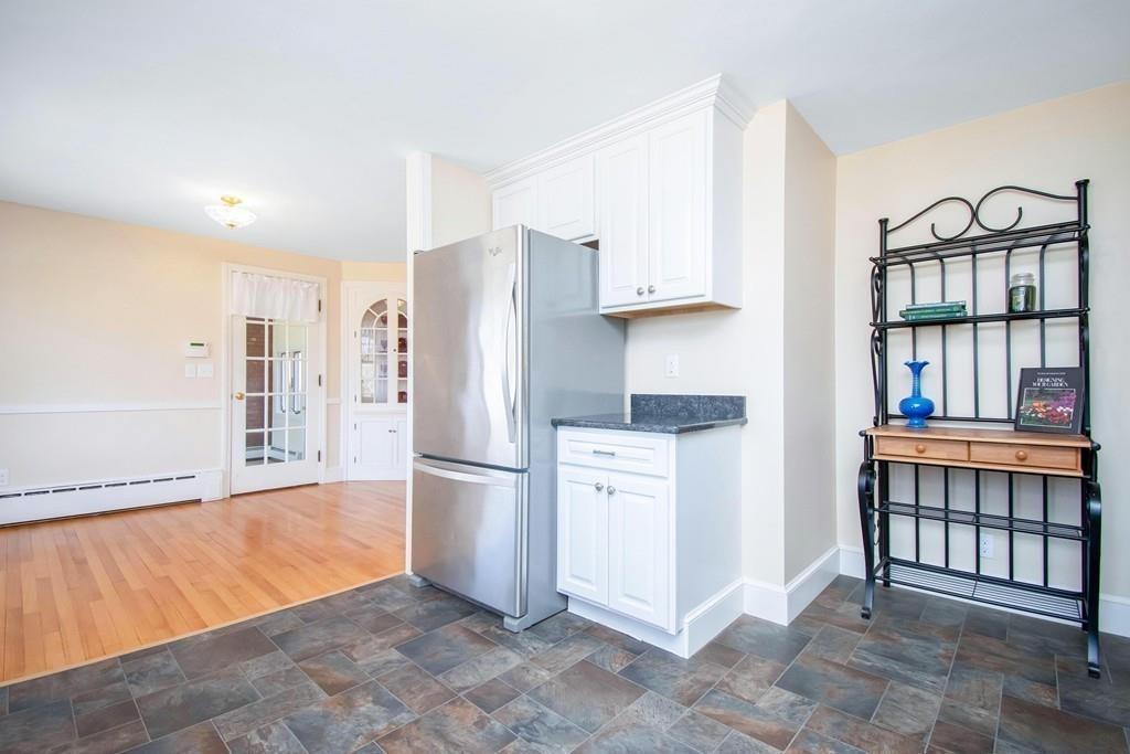 1360 Plumtree Road Springfield, MA 01119 - Photo 8 of 42