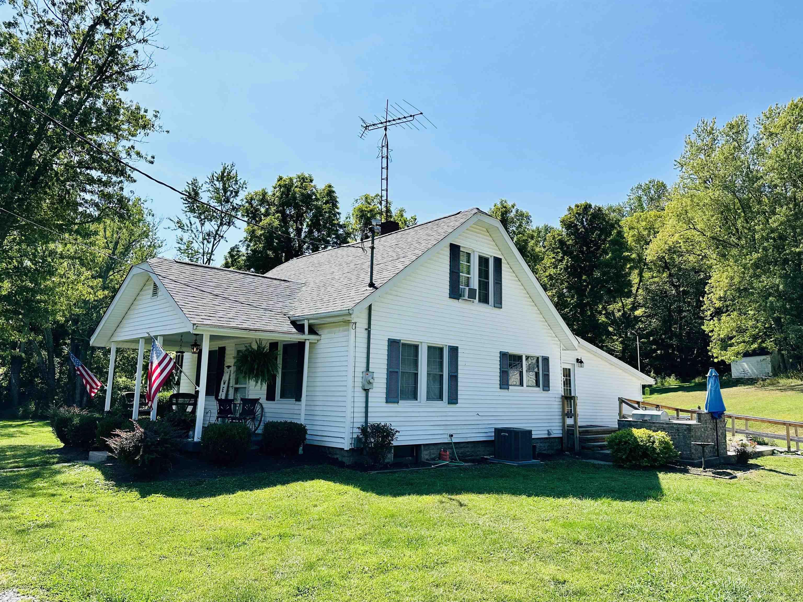 1071 Harrodsburg Road Springville, IN 47462 - Photo 5 of 35