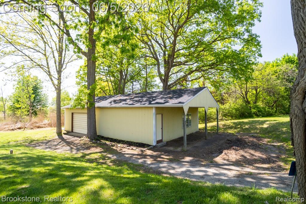 30100 Armada Ridge Road Richmond, MI 48062 - Photo 5 of 29
