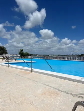 $215,000 | 1351 Northeast Miami Gardens Drive, Unit 1121E, Miami, FL 33179